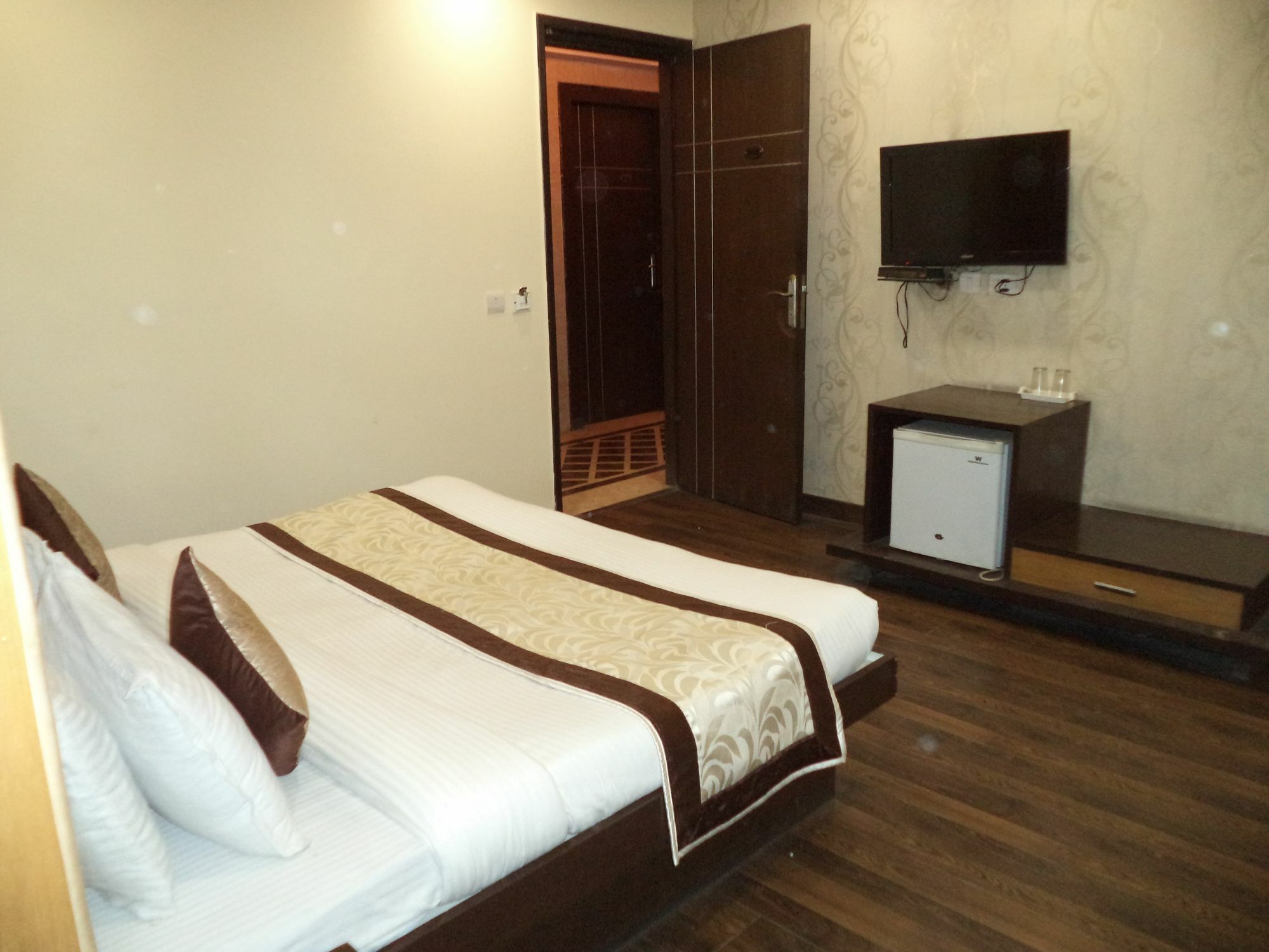 Hotel OYO 6467 Kochar Plaza Delhi  Exterior foto